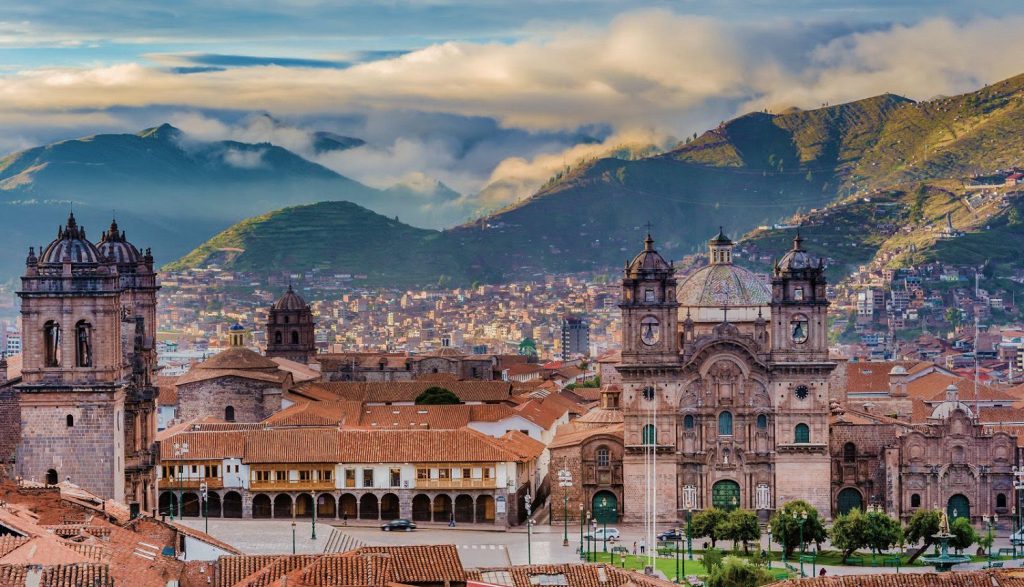 Visit the city of Cusco