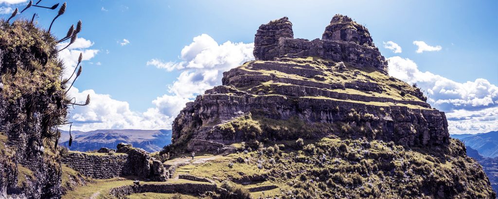 Waqrapukara Hiking Day Tour